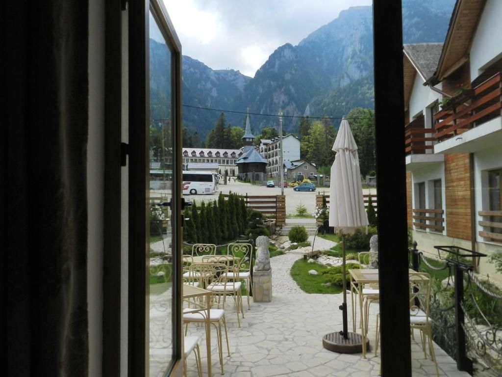 Гостевой дом Villa Ermitage Буштени